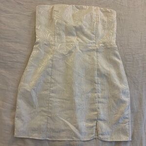 Elegant Cream Strapless Dress